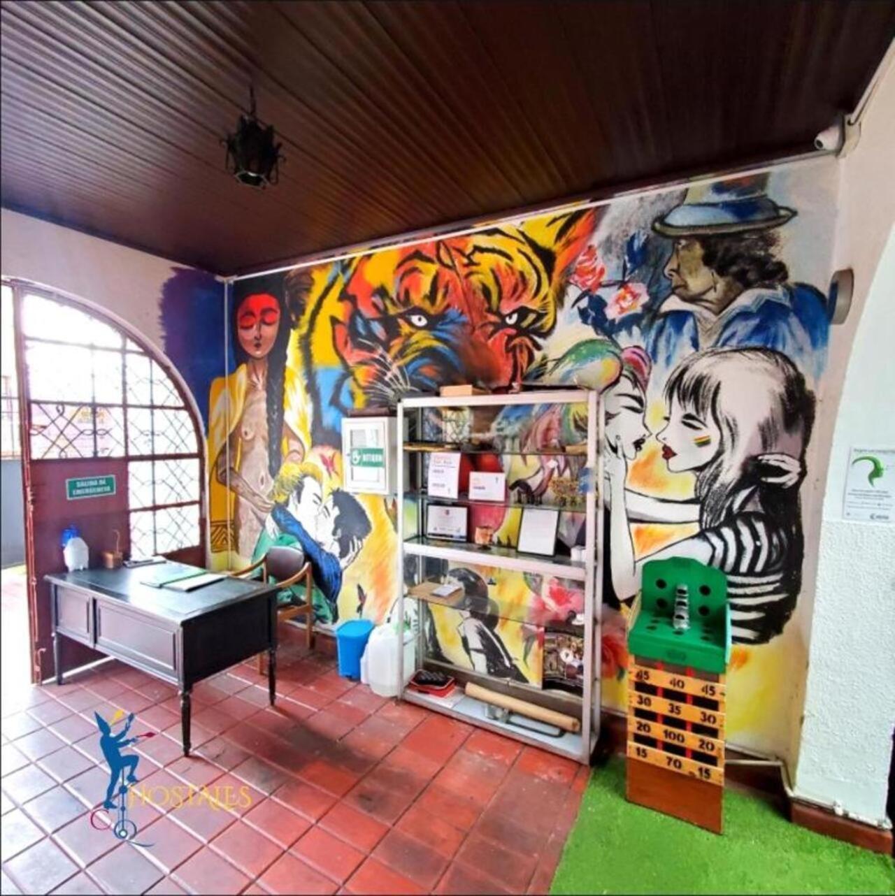 Hostal Cq Chapinero Bogota Luaran gambar