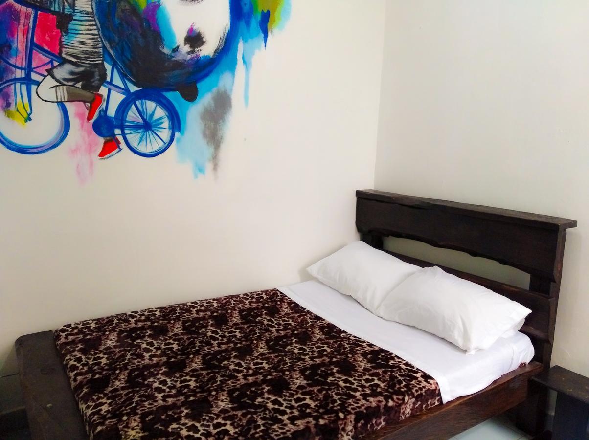 Hostal Cq Chapinero Bogota Luaran gambar