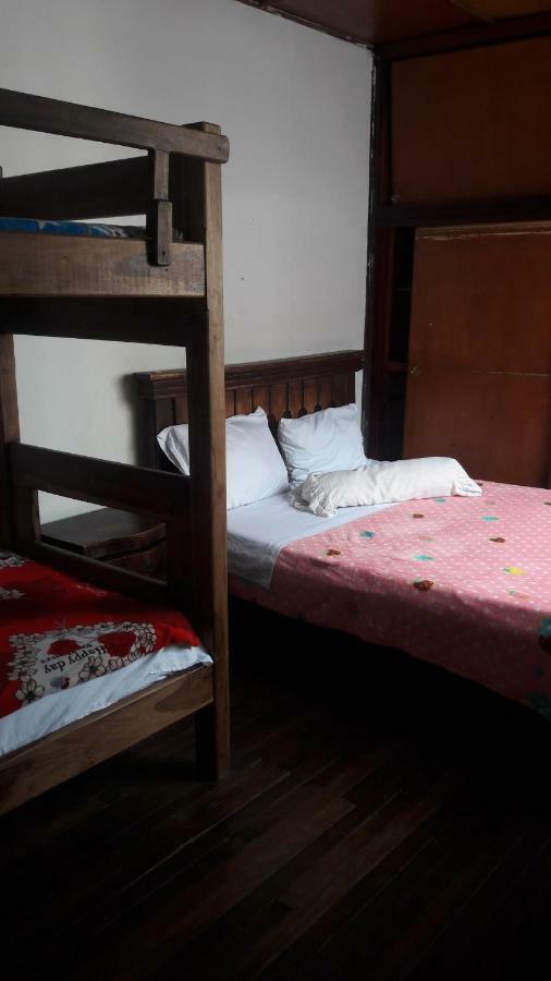 Hostal Cq Chapinero Bogota Luaran gambar